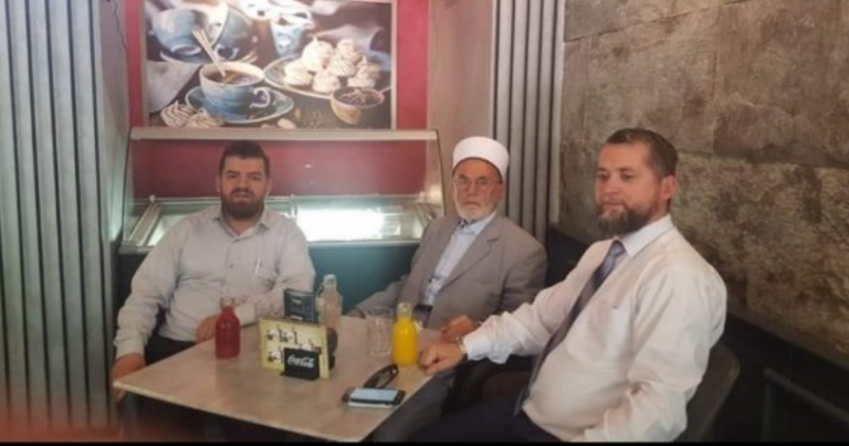 Dy hoxhallarë të Mitrovicës në gjendje të rëndë nga koronavirusi