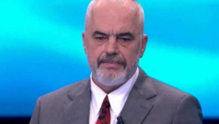 Rama i bindur: Serbia do t’i kërkojë falje Kosovës se s’ka ku shkon