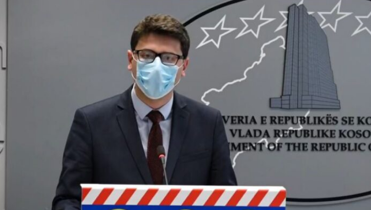 Cilët punëtorë do t’i marrin nga 50 dhe 100 euro për tre muaj, sipas Pakos së Ringjalljes Ekonomike – tregon Ministri Murati