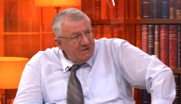 Krimineli Sheshel për situatën në veri, përmend “gjakderdhje” e “ndërhyrje ushtarake”