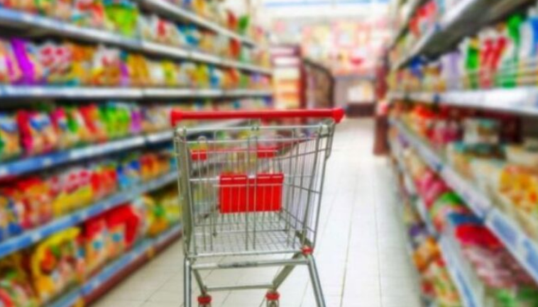 Nga 27 shtatori ndalohet hyrja në qendra tregtare pa vaksinë apo test negativ për COVID-19