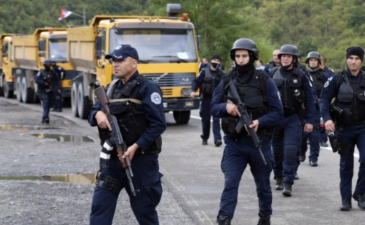 ​Policia nis zhbllokimin e rrugës në Bërnjak