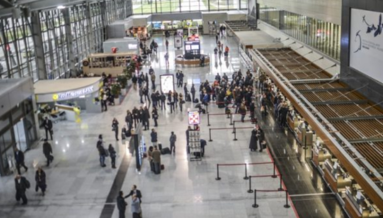 Arrestohet një person në aeroportin “Adem Jashari”