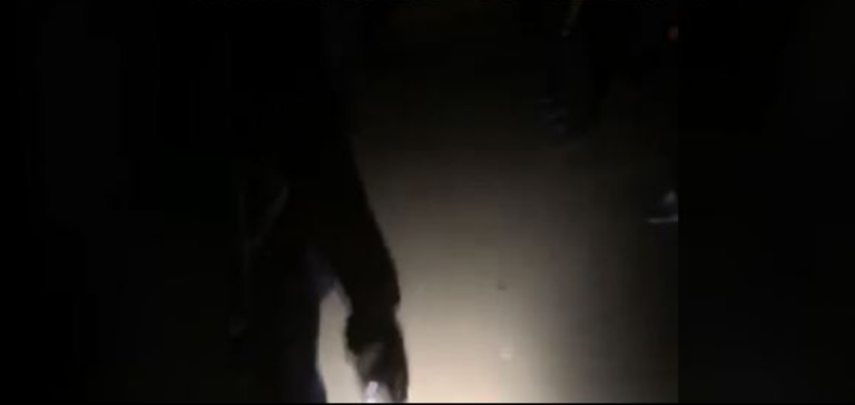 “Duam luftë”, protestuesit serbë provokojnë policinë (VIDEO)