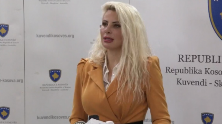 Duda Balje reagon ndaj serbëve që provokuan: Krenare në çdo hap me policinë tonë