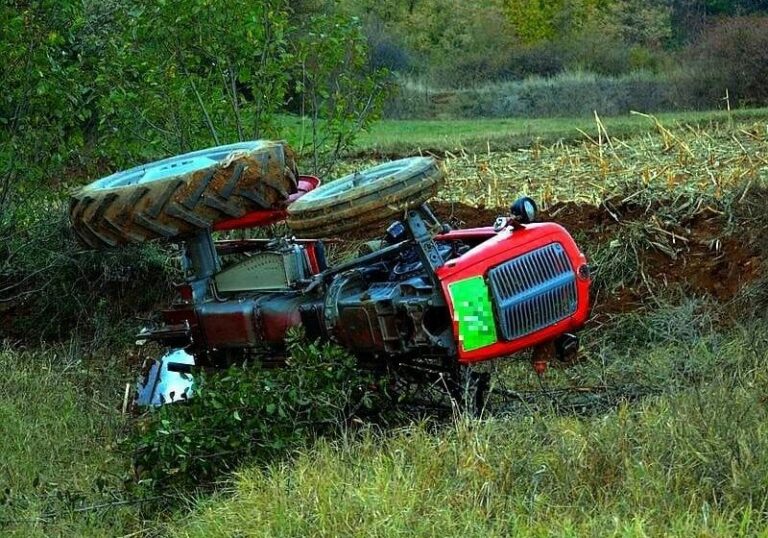 Rrokulliset me traktor, vdes në vend kosovari në Leposaviq