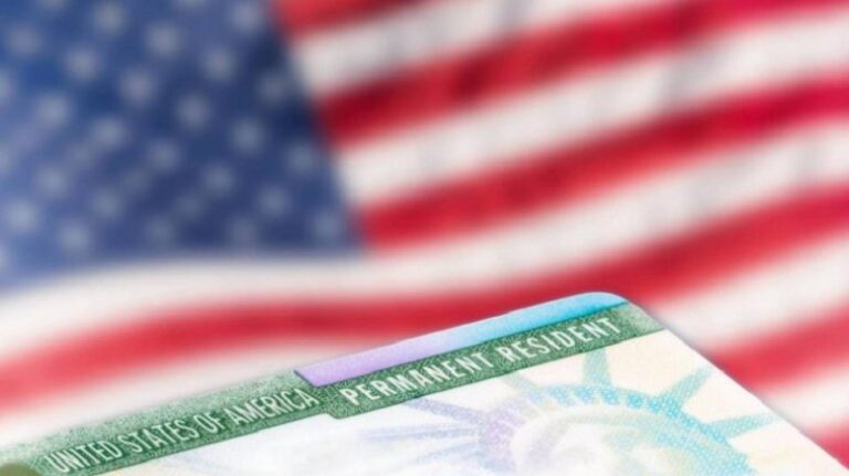 Nisin aplikimet për ‘Green Card’ amerikane, këto kushte duhet t’i plotësoni