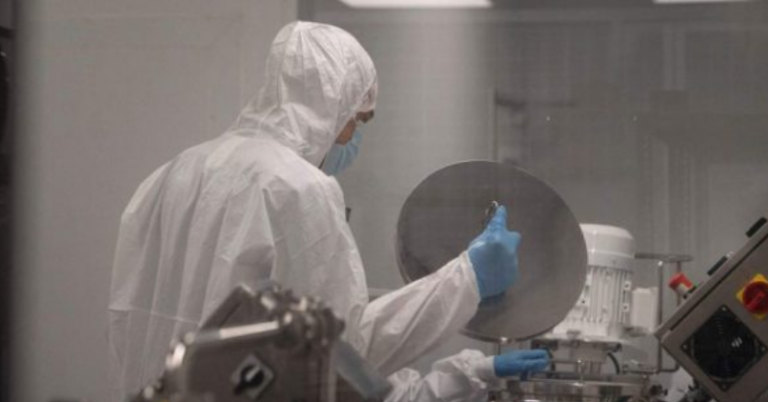 Krijohet virusi “binjak” me Covid-19