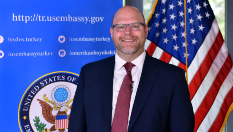 Jeffrey M. Hovenier në Senat për nominimin si ambasador në Prishtinë: Do të ishte nder të shërbejë në një vend kaq pro-amerikan, ku SHBA ka luajtur rol në shtet-ndërtimin e tij
