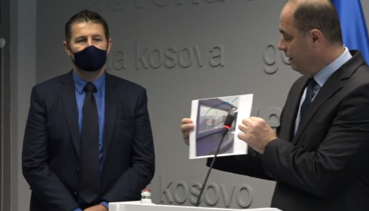 Granata dore, bombola gazi e armë zjarri përdorën serbët në veri kundër policisë, doganës e gazetarëve