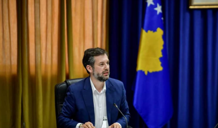 Ministri Çeku zbulon detajet: Tregon momentet e fundit të regjisores Burbuqe Berisha