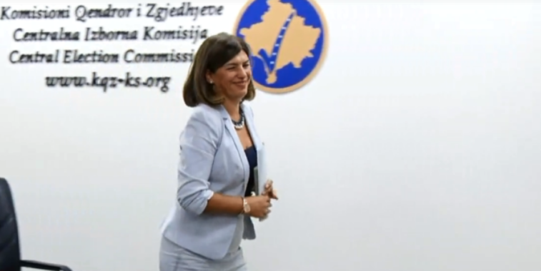 Daka paralajmëron ndjekje të rrugëve ligjore për shkarkimin e saj