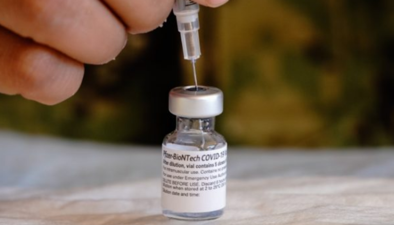 Sa efektive është vaksina Pfizer tek adoleshentët? Ja çfarë thotë studimi