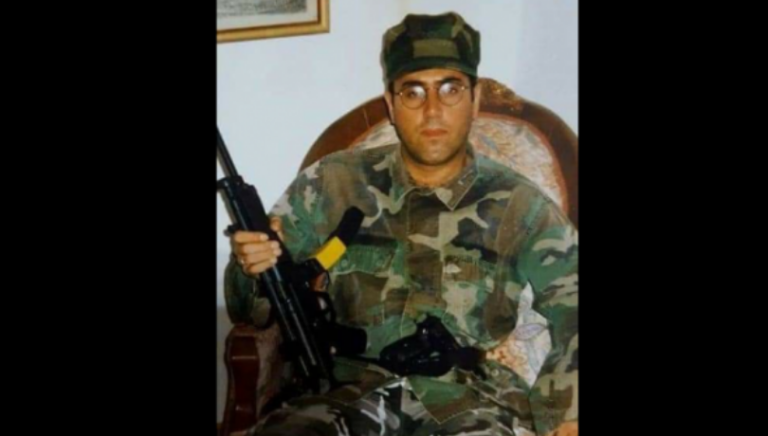 Foto e papublikuar më parë: Lutfi Haziri në uniformë ushtarake
