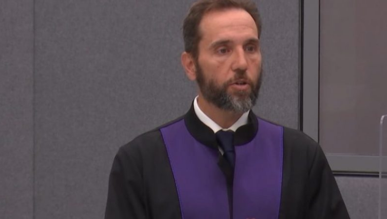 Smith s’i beson aftësive të Policisë së Kosovës, garanca e ofruar nuk i duket e mjaftueshme dhe bindëse