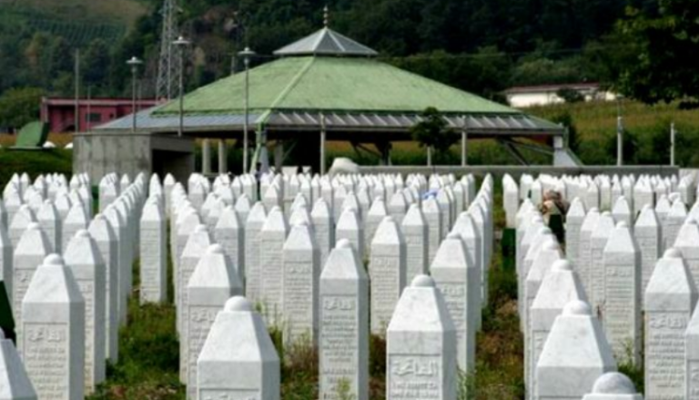 Serbia kritikohet nga BE-ja për mohimin e gjenocidit