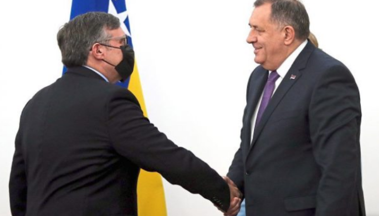 Der Standard paralajmëron veprime kundër Dodikut: Është politikani më i rrezikshëm në Ballkan