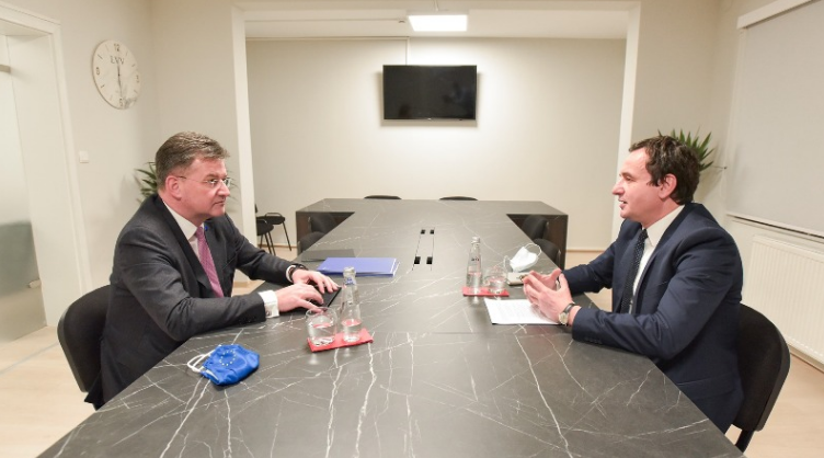 Lajçak paralajmëron zhvillime në procesin e dialogut