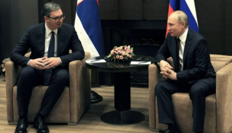 Vuçiq me harta në takimin me Putin, e mban sekret bisedën për Veriun e Kosovës