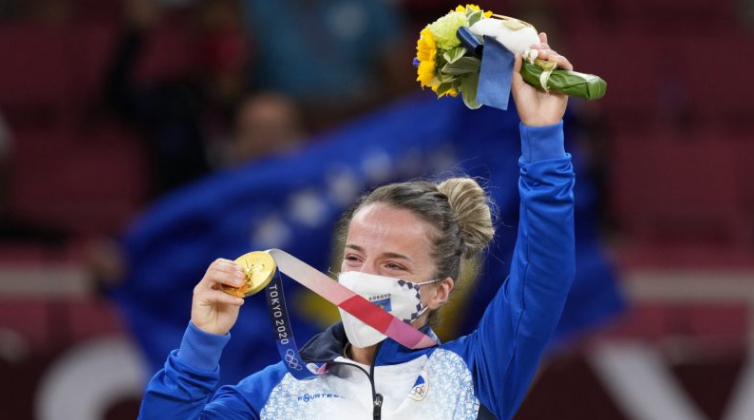 Distria Krasniqi merr pjesë në Grand Slam-in e Baku-s