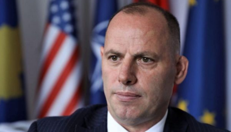 Lladrovci i përgjigjet Ajazajt pasi tha se mund të jetë njëri nga dëshmitarët kundër ish-krerëve të UÇK-së në Hagë