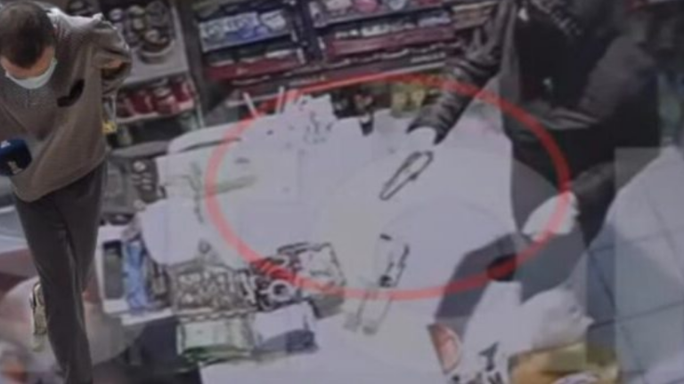 Dalin pamjet se si shqiptari vrau shitësin grek gjatë grabitjes