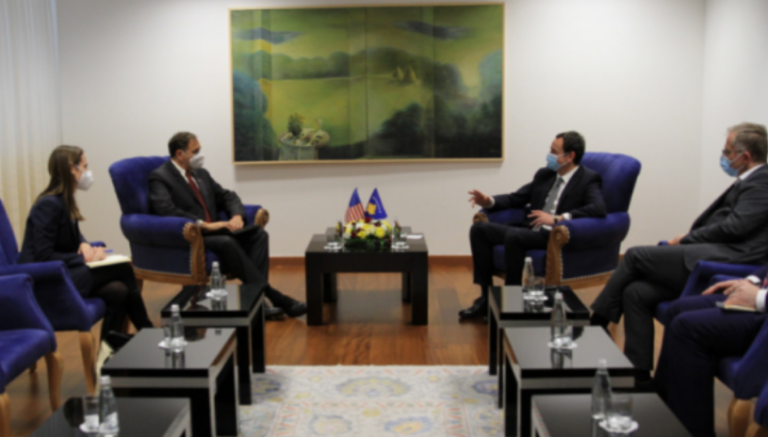 Ambasada amerikane: Folëm me Kurtin për arritjen e marrëveshjes me Serbinë gjatë mandatit të tij