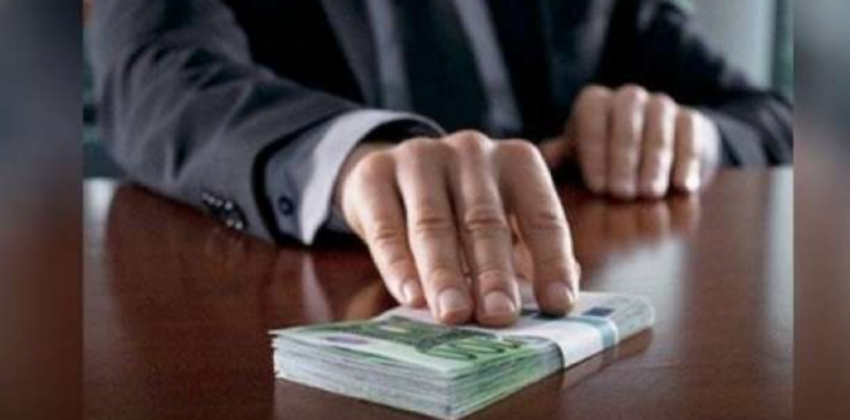 Mbi 27% e shqiptarëve kanë paguar ryshfet gjatë vitit të fundit