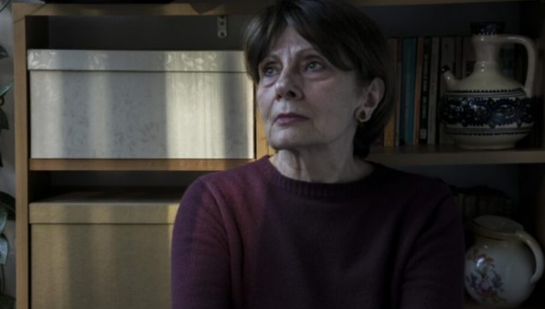 Jelica Miniq: Serbia tashmë ka hyrë thellë në ujëra të rrezikshëm