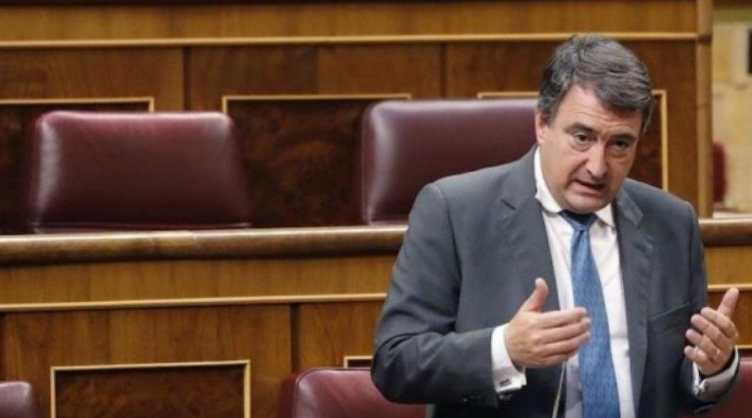 Deputeti spanjoll bën thirrje për njohjen e Kosovës