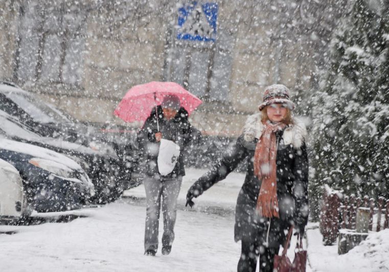 Me shumë vranësira e reshje të borës – Ky është parashikimi i motit për pesë ditët e ardhshme