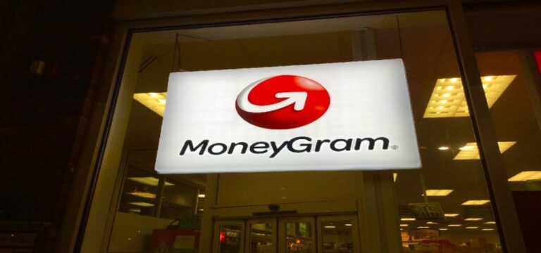 Grabitja në “Moneygram” në Mitrovicë: Arrestohet një polic si i dyshuar për përfshirje, shfrytëzoi pozitën e gruas së tij që punonte aty