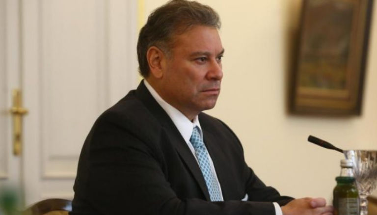 “Do të ketë shumë”, Escobar paralajmëron sanksione të reja për Kosovën