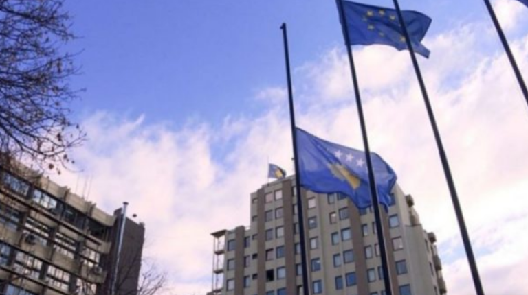 “Po e rrezikon procesin” – MPJ i reagon Pacollit për njohjen që e paralajmëroi