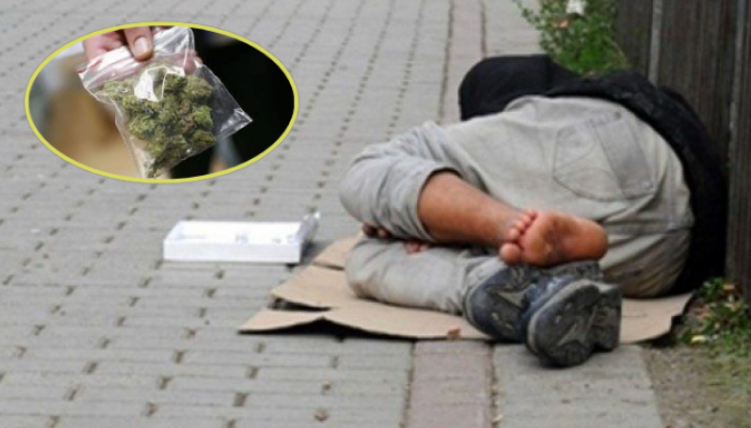 Disa lypsarë kapen duke blerë lëndë narkotike për konsumim