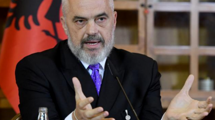 Rama i del në krah Kosovës: Kërkon nga Shqipëria t’i japë rrymë për Vit të Ri