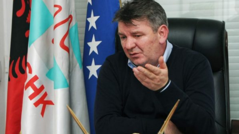 FSSHK paralajmëron ndërprerje të punës në spitale, QKUK e QMF