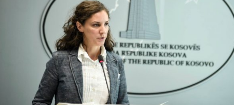 Rizvanolli del sot në konferencë me kryeshefin e KEK-ut dhe KOSTT-it