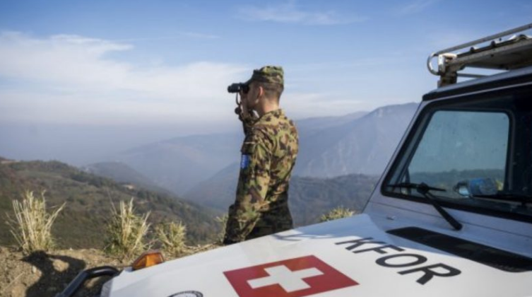 Kreu i ushtrisë zvicerane me lajm alarmues mbi situatën dhe sigurinë në Kosovë