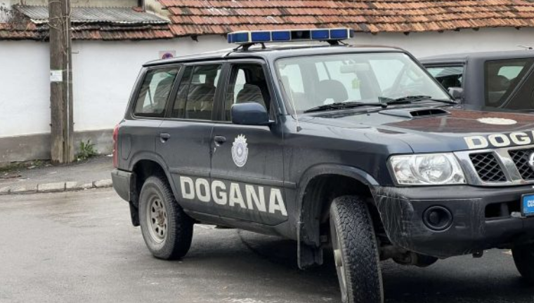 Dyshohet për rrjedhje të informatave, ky ishte qëllimi i aksionit të sotëm të Doganës në veri të vendit