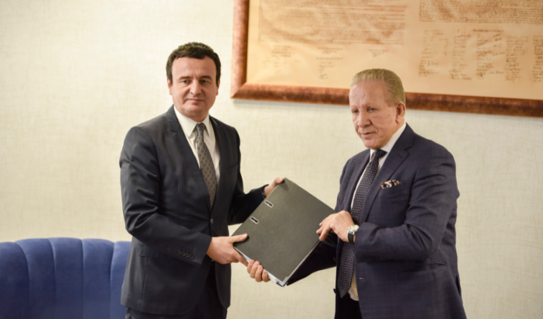 “Kemi hapur 10 mijë vende pune”, Pacolli i reagon ashpër kryeministrit Albin Kurti