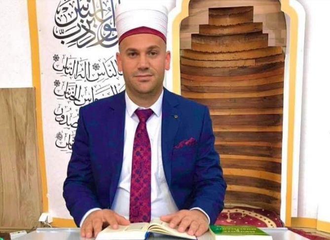 Imami nga Deçani kërkon ndalim-transmetimin e Big Brother, Për’puthen e Its My Love: Po na degjenerojnë rininë