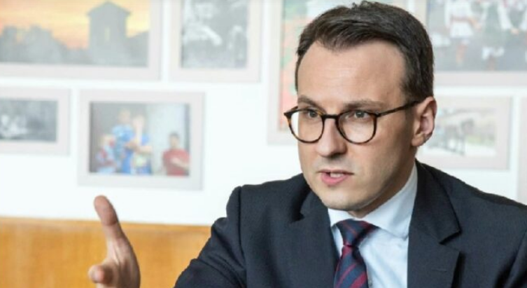 Petkoviq kërcënon me pasoja nëse Kosova nuk lejon të mbahen zgjedhjet serbe