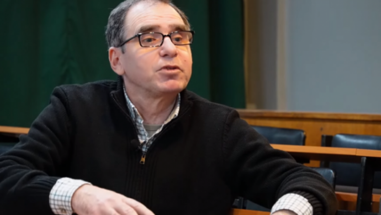 Profesori kosovar i cili pretendon se me këto mënyra mund të ndalet vdekja