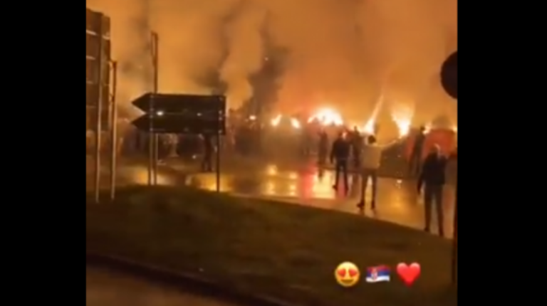 “Do ta marrim Prizrenin, Dubrovnikun…”, serbët në Bosnjë e Serbi këndojnë këngë ultra-nacionaliste nëpër rrugë