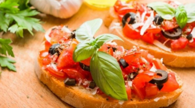 Sandviçi i nxehtë dhe i lehtë për t’u përgatitur që do t’ua ngritë disponimin menjëherë