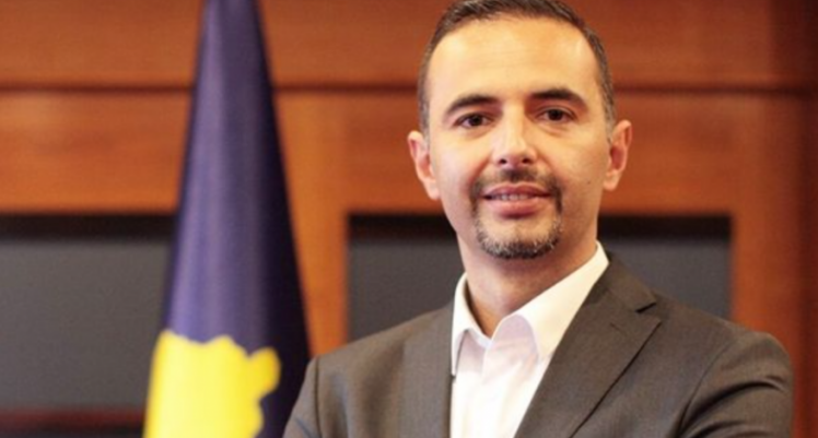 Ish ministri Lluka: Me tarifat e reja preken gjysma e popullsisë