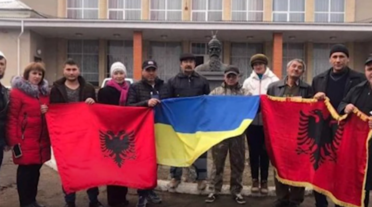 Shqiptarët e Ukranës gati edhe për luftë