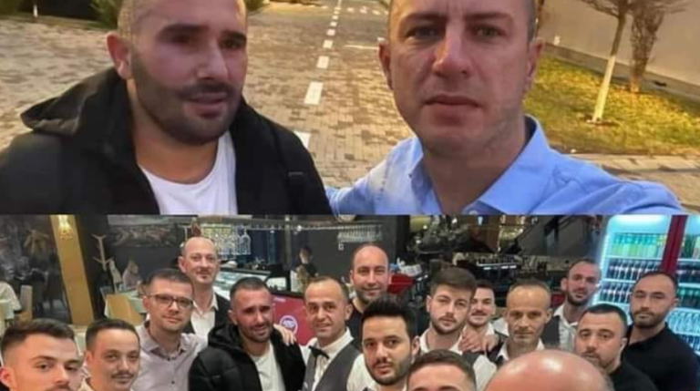 Kamarieri kosovar merr rrugën për mërgim, përshëndetet me lot në sy me kolegët