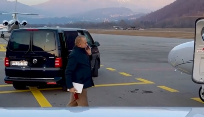 Pacolli takon presidentin e një “shteti të madh afrikan”, për të cilin tha se është i gatshëm ta njohë Kosovën